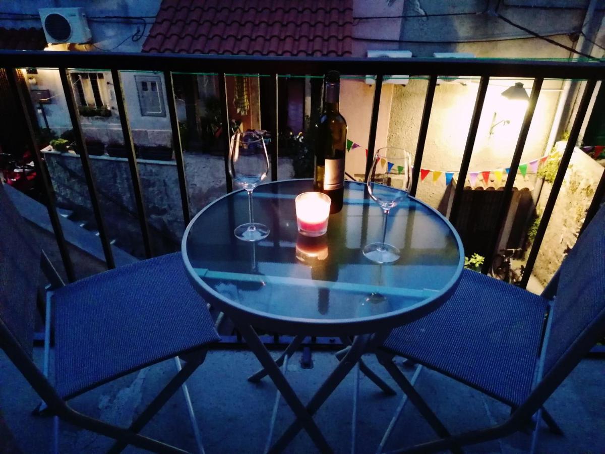 Apartment Veli Dvor Cres Exterior foto